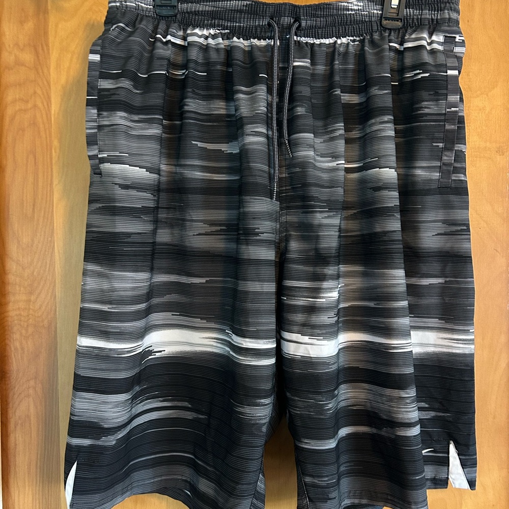 Nike Men’s Swim XXL Black and Gray Shorts